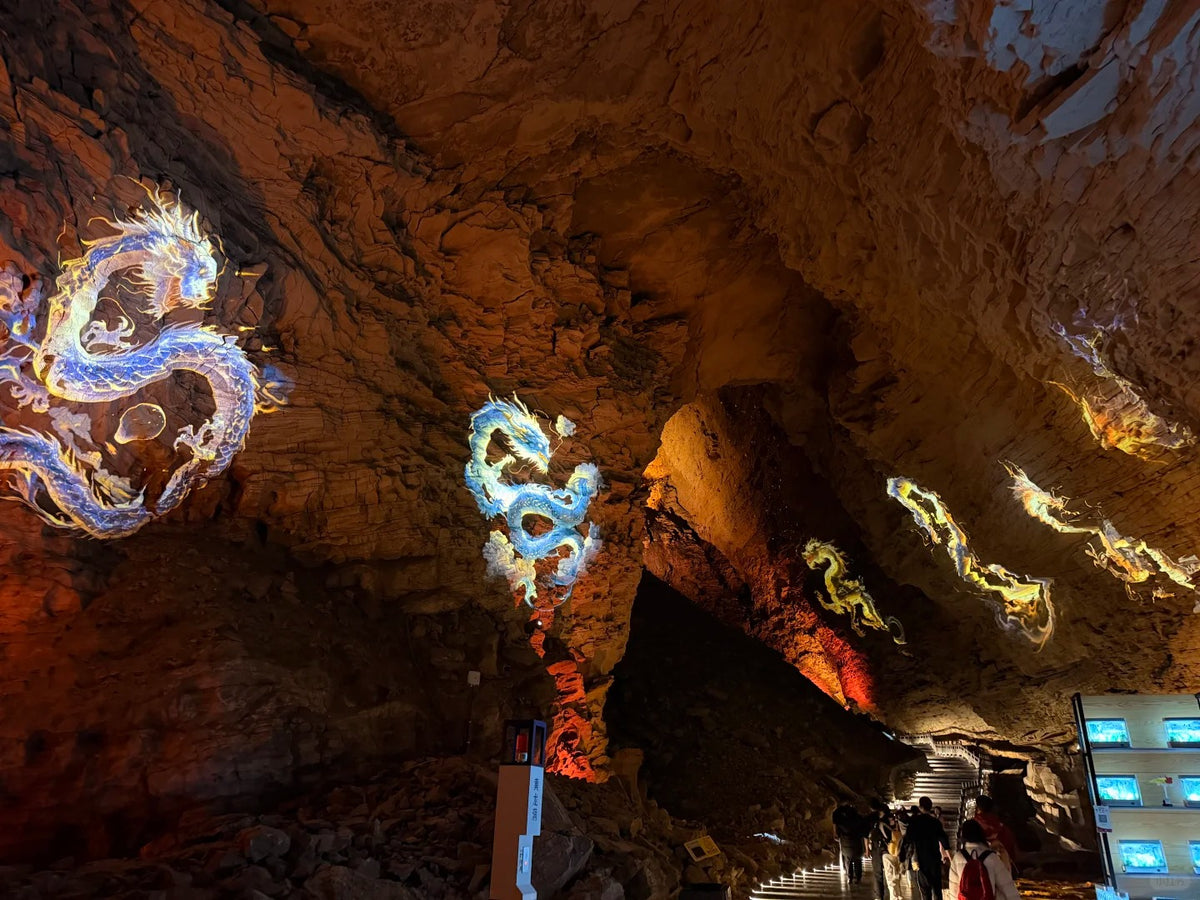 Grand Canyon, with a Choice of Baofeng Lake or Yellow Dragon Cave image 7