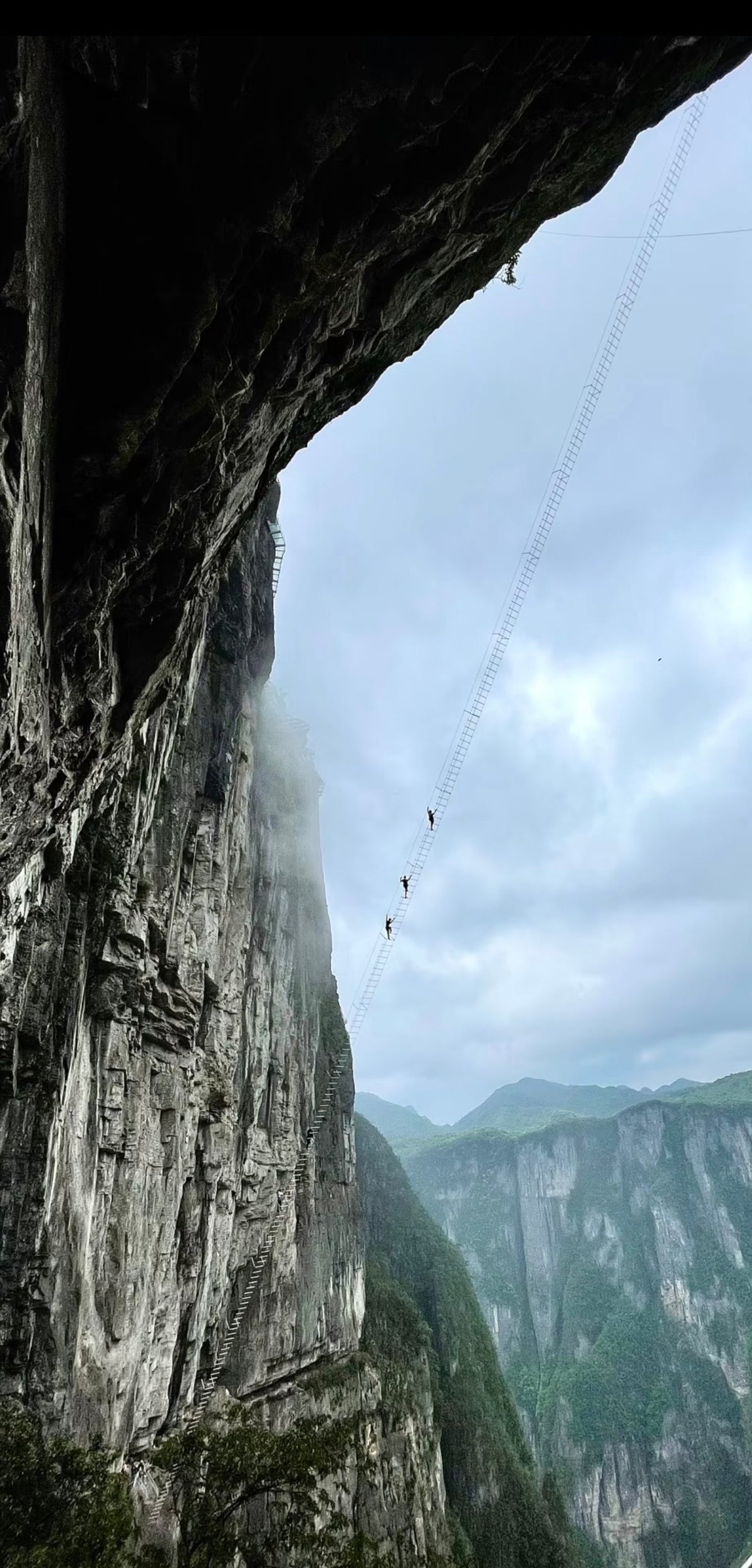 Zhangjiajie Cliffside | 1,000m Via Ferrata Challenge image 10